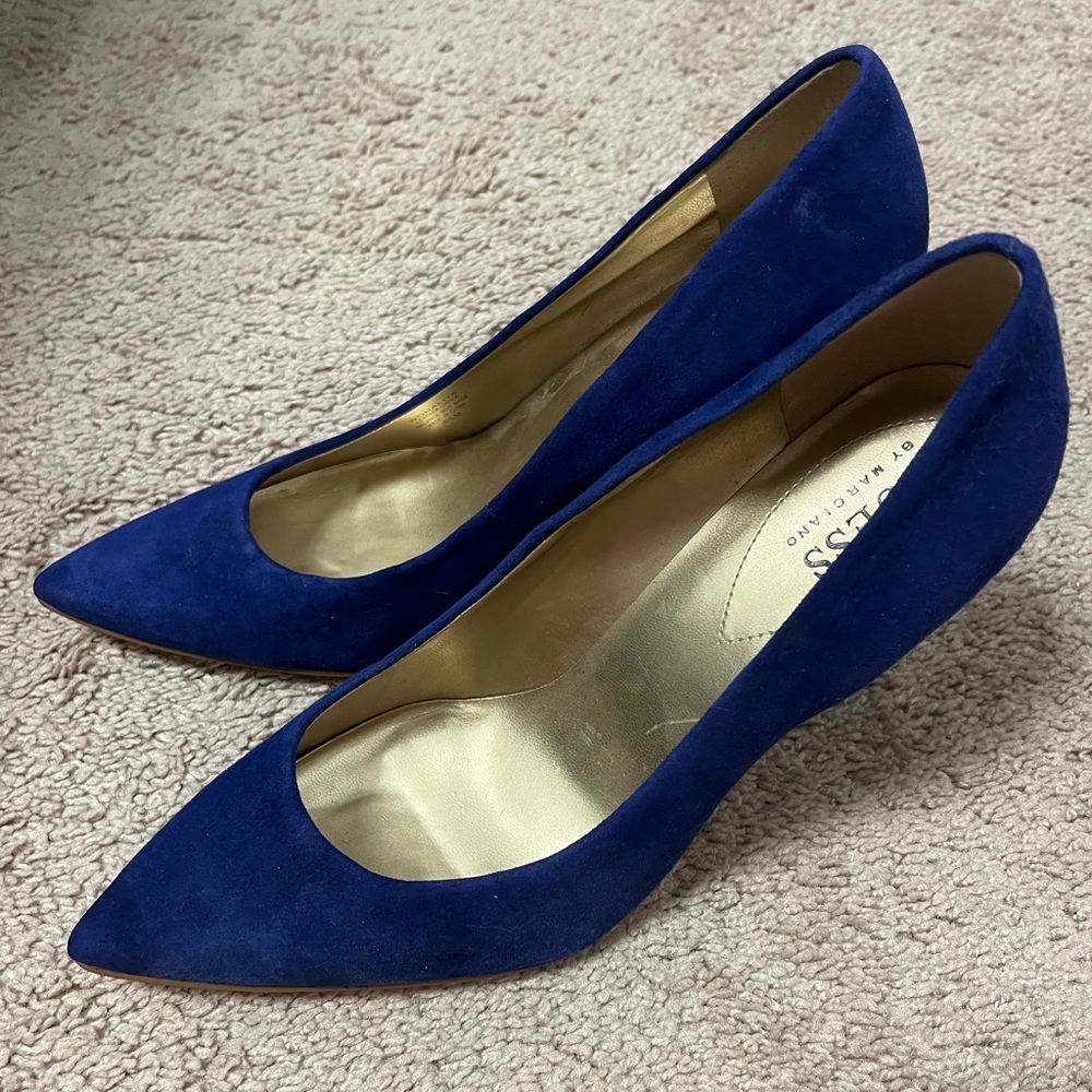 Blue/purple velvet guess high heels